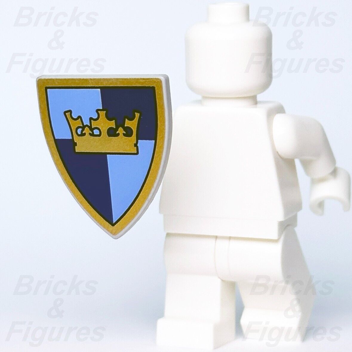 LEGO Castle Gold Crown Shield Minifigure Weapon Part Triangular 3846pb024 New - Bricks & Figures